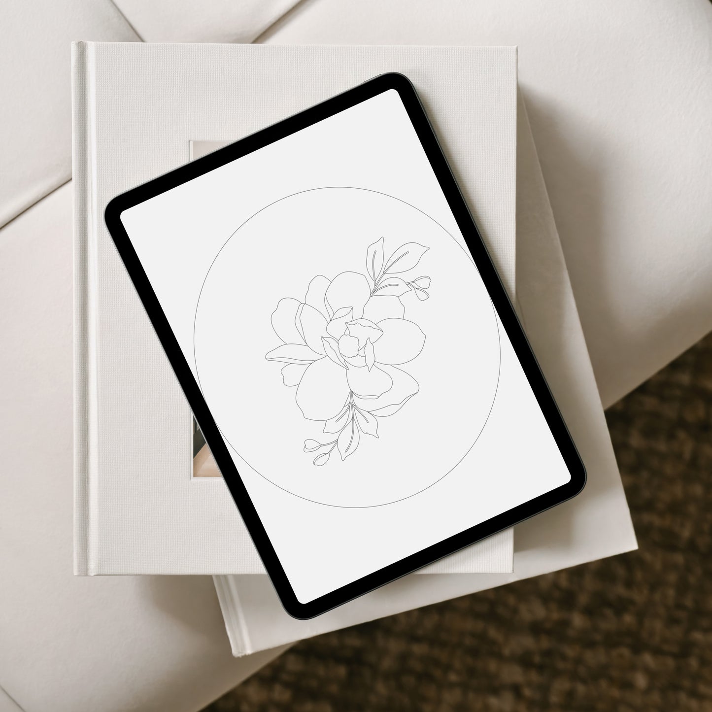 Adeline | Hand Drawn Floral