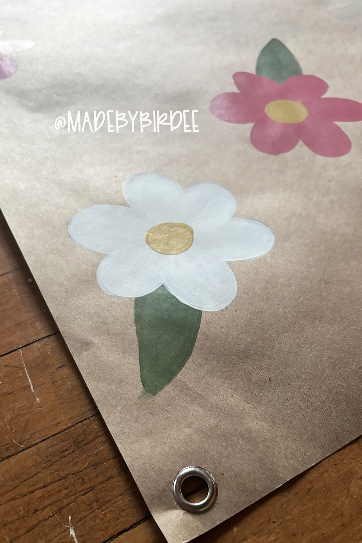 Simple Daisy Graduation Banner